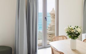 Hotel La Suite